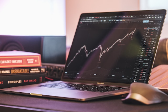 Investment Strategies for Beginners: Getting Started in Stocks